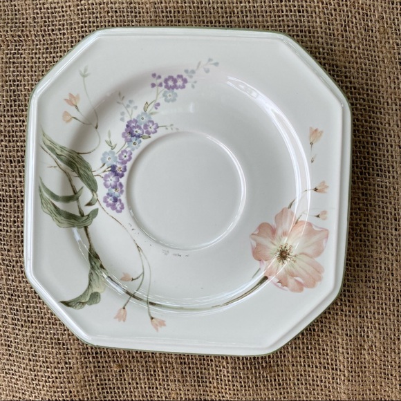 Vintage MIKASA Continental Amsterdam Footed Cup & Saucer Set Floral #F3102 Tea - Picture 5 of 8